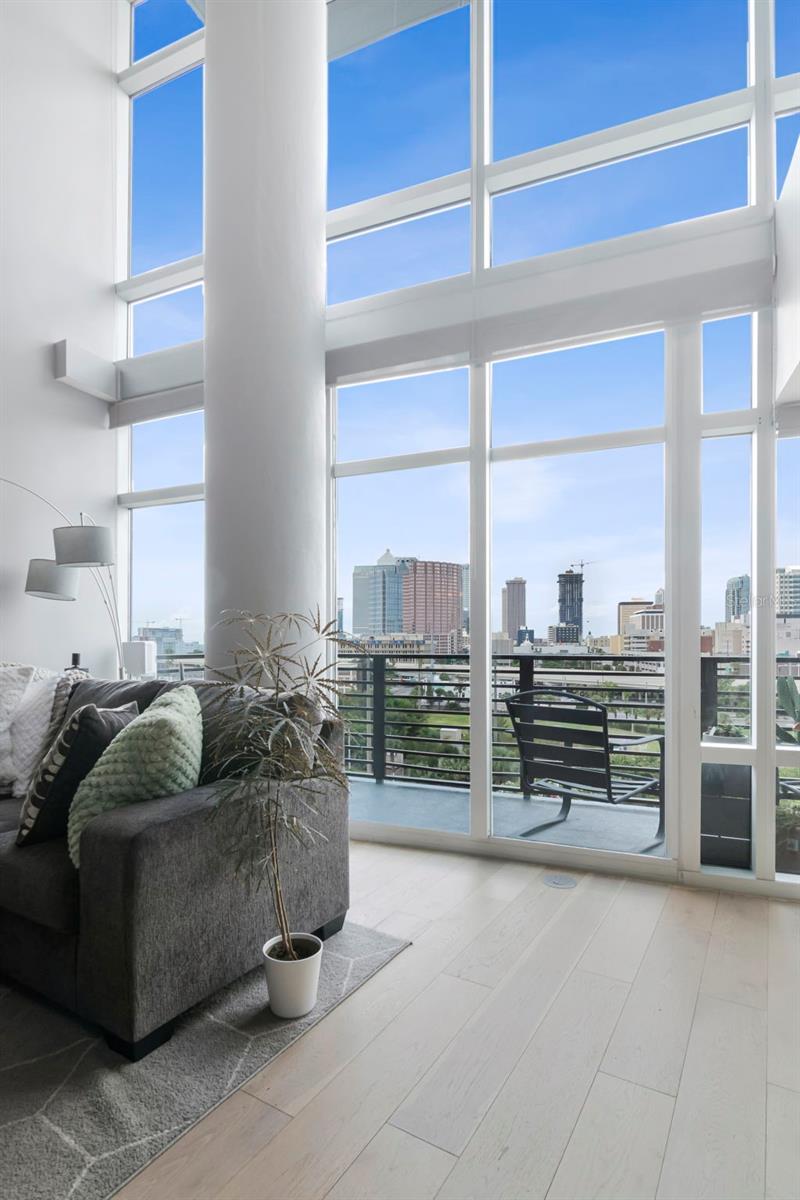 1120 E KENNEDY BLVD #715 — photo 3