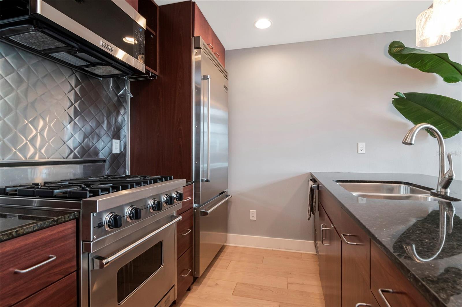 1120 E KENNEDY BLVD #715 — photo 19