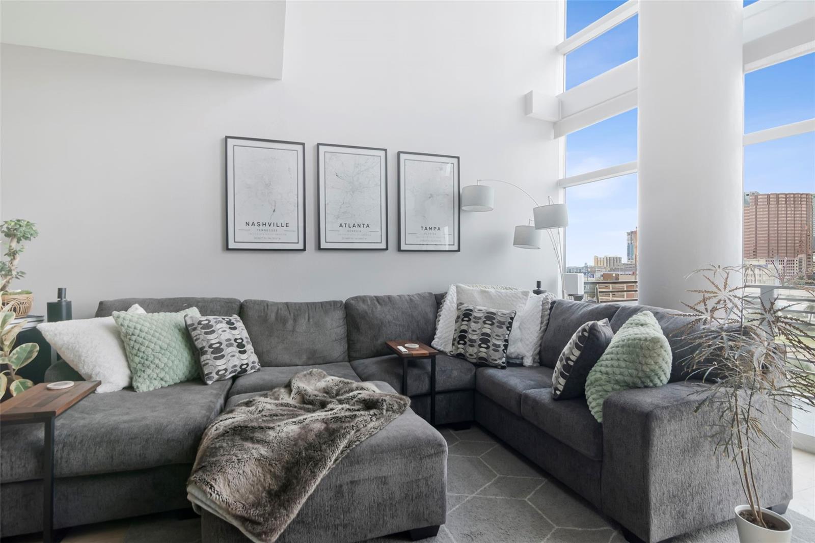 1120 E KENNEDY BLVD #715 — photo 8
