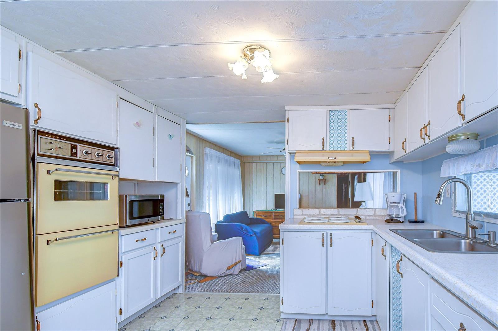 38651 WINDFLOWER AVE — photo 13