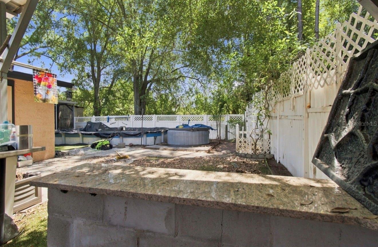 1932 GREGORY DR — photo 59