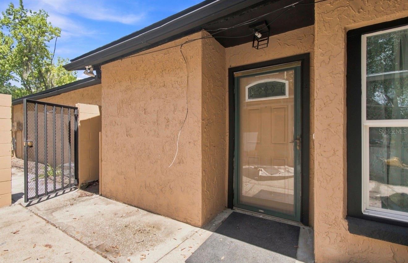 1932 GREGORY DR — photo 68