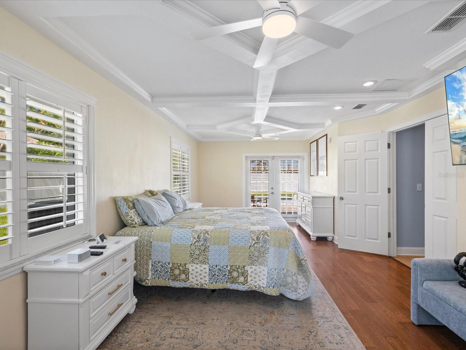 118 LIVE OAK LN — photo 12