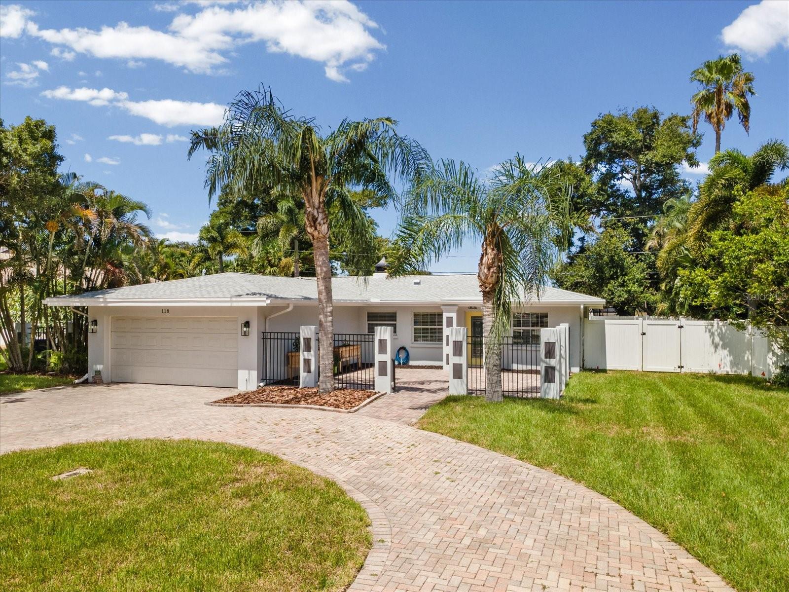 118 LIVE OAK LN — photo 31