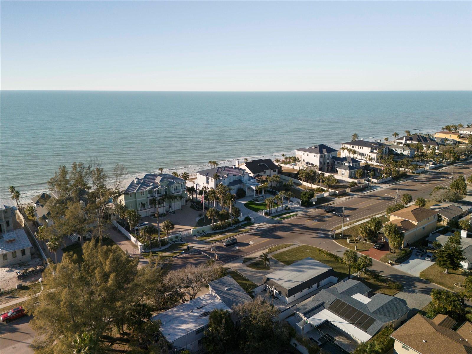 705 GULF BLVD — photo 31