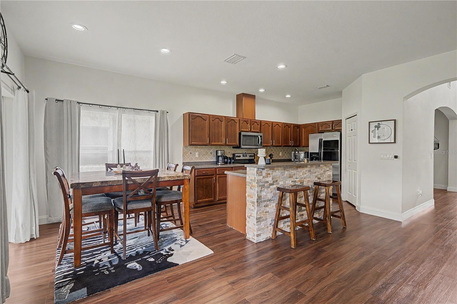 9837 JASMINE BROOK CIR — photo 15