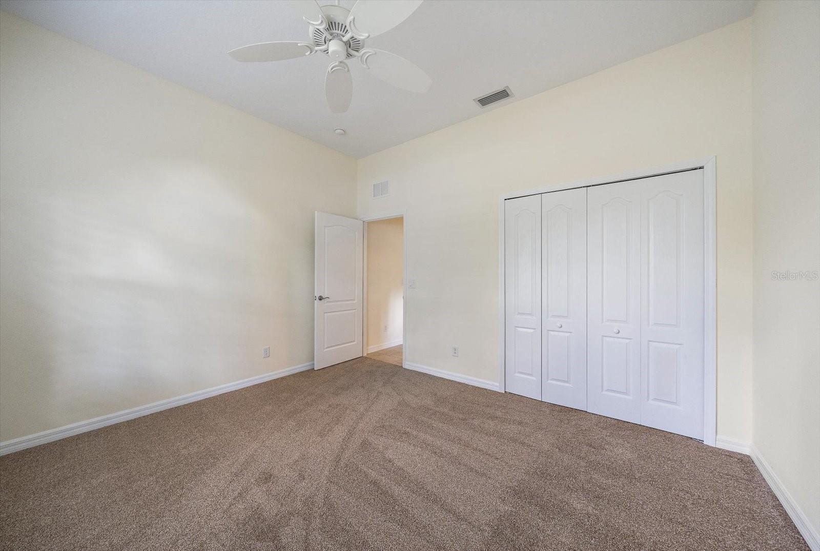 4672 CLAREMONT PARK — photo 22