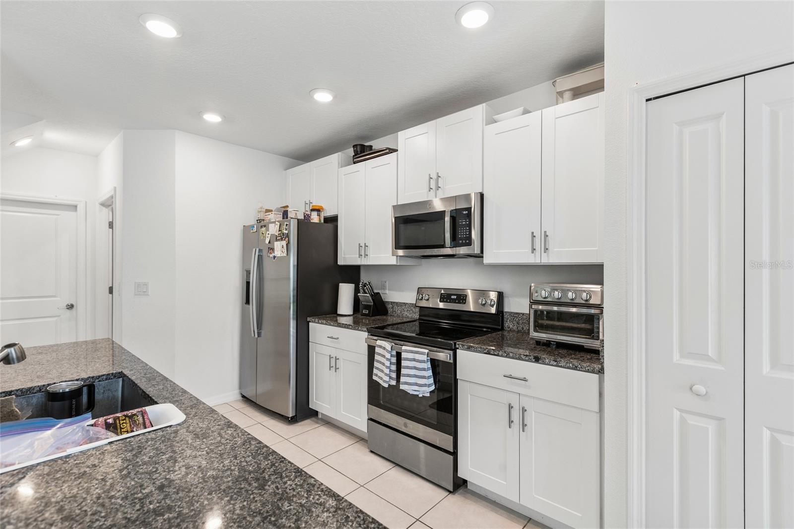 6402 BACK FORTY LOOP — photo 14