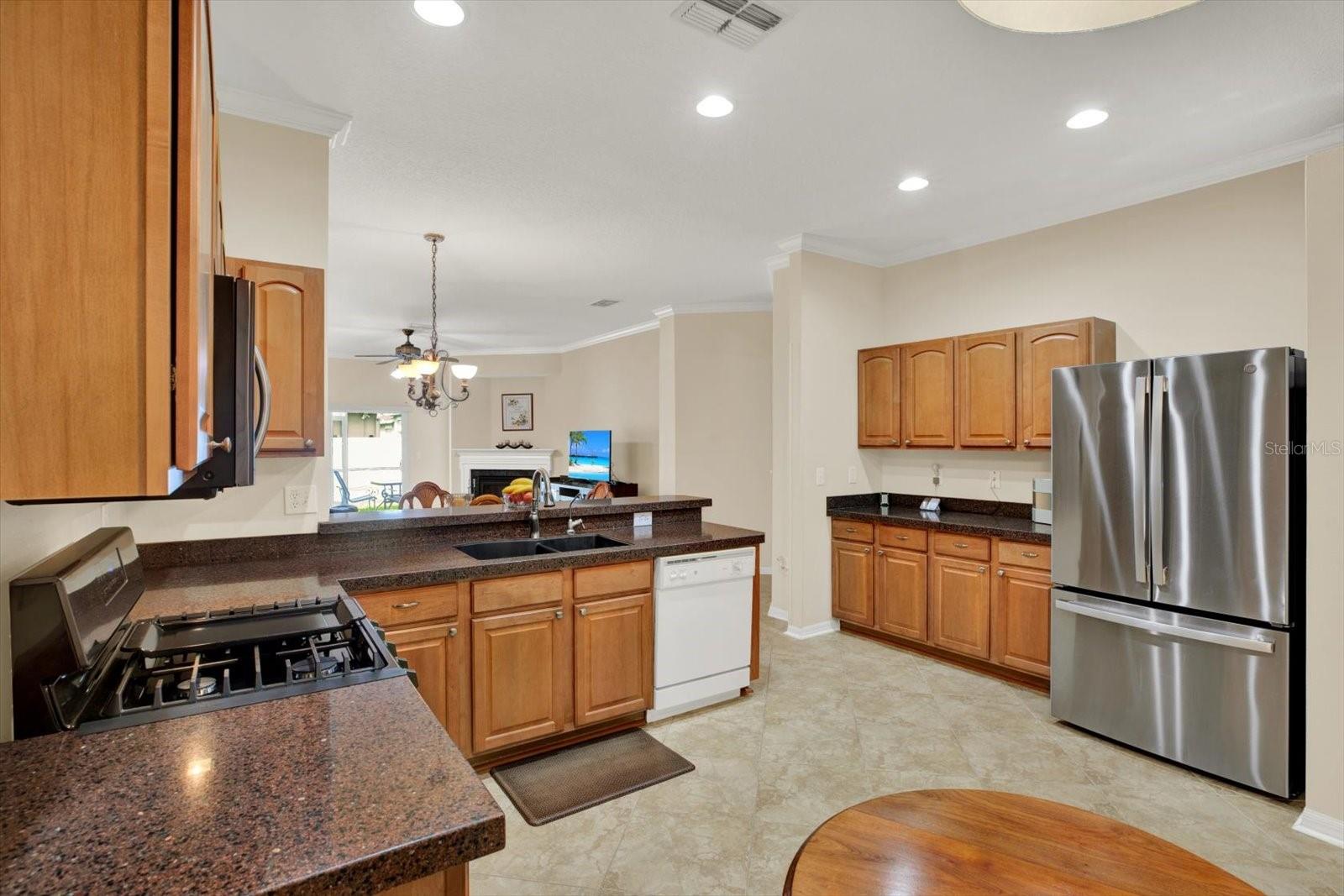 19343 HASKELL PL — photo 11