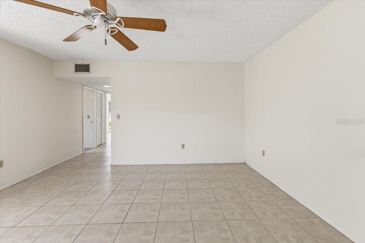 3 QUAILS RUN BLVD #3105 — photo 8