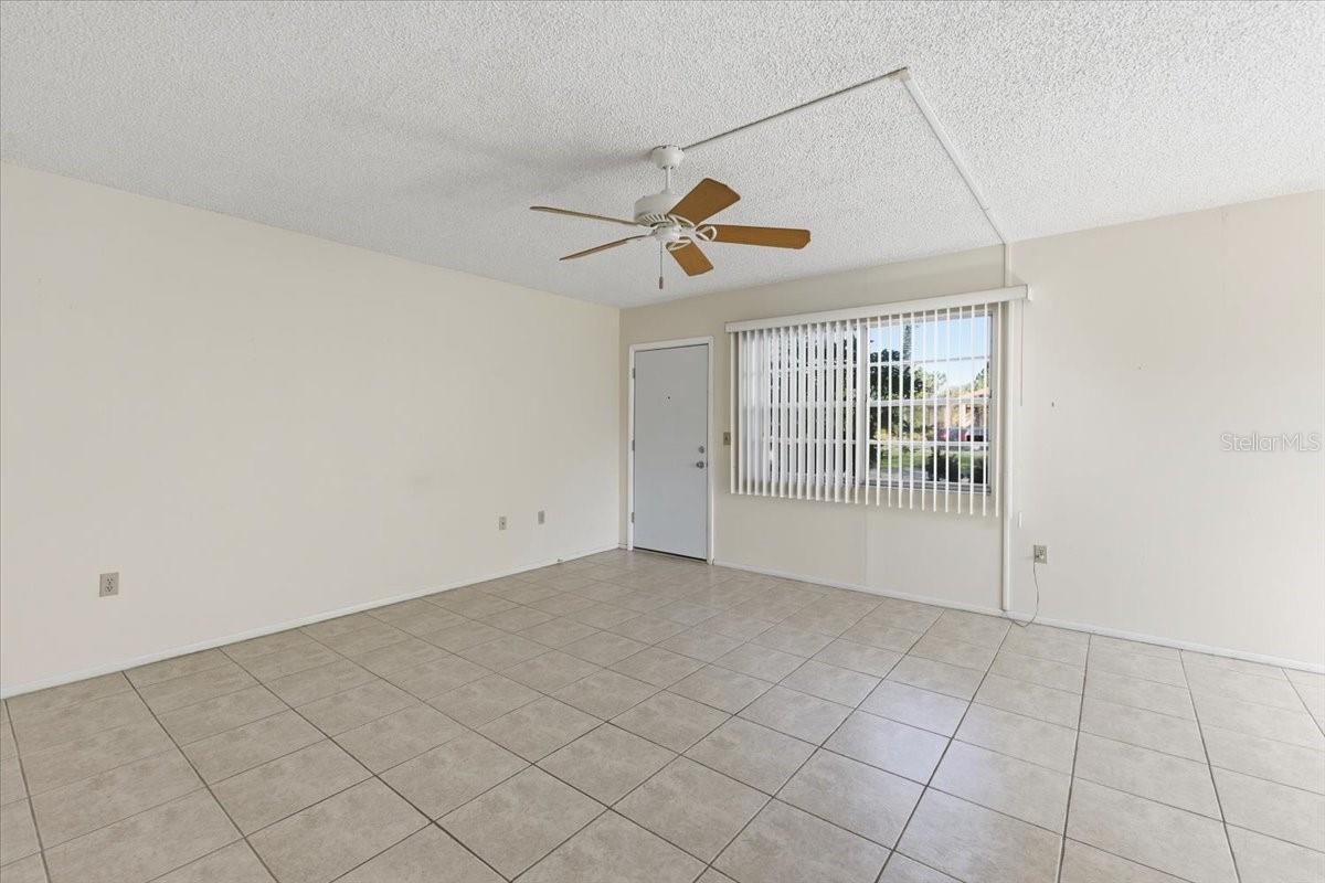 3 QUAILS RUN BLVD #3105 — photo 4