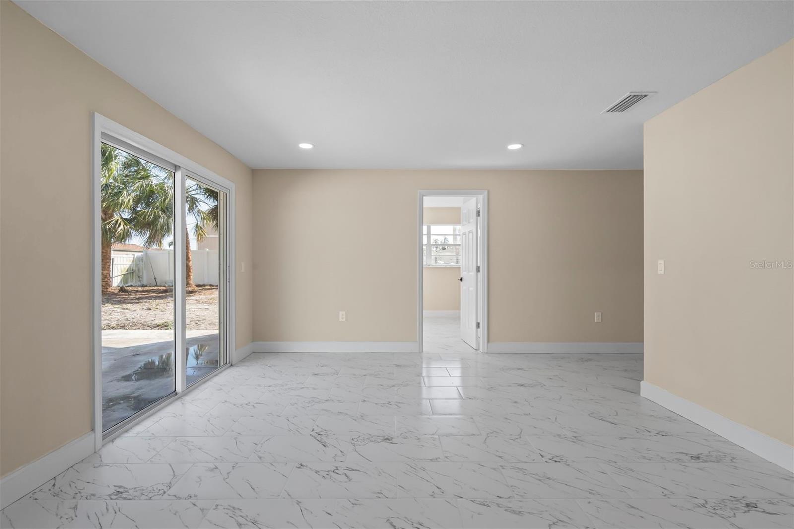 6211 CORNELL RD — photo 20