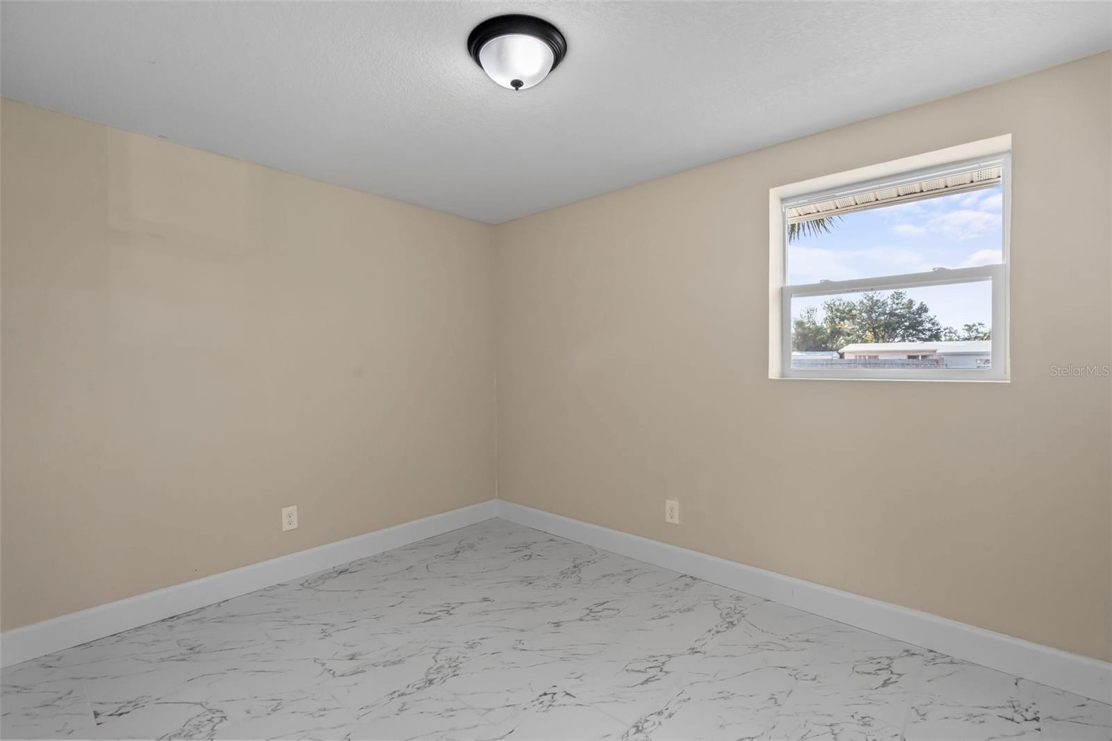 6211 CORNELL RD — photo 18