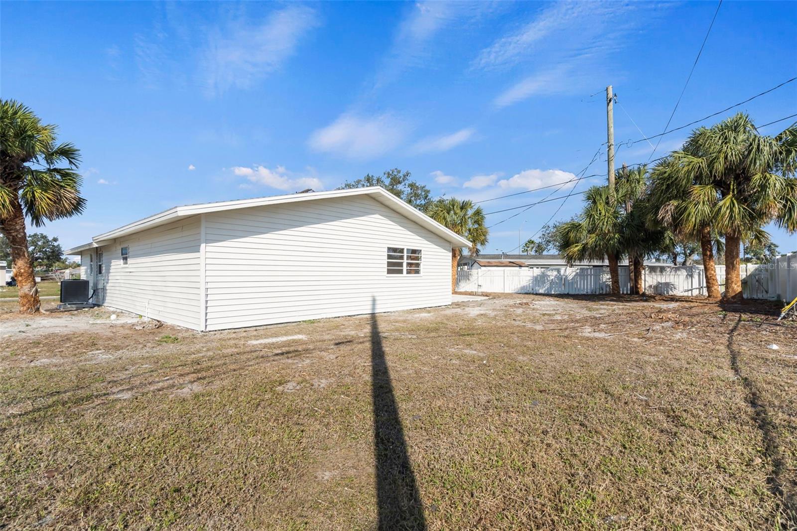 6211 CORNELL RD — photo 31