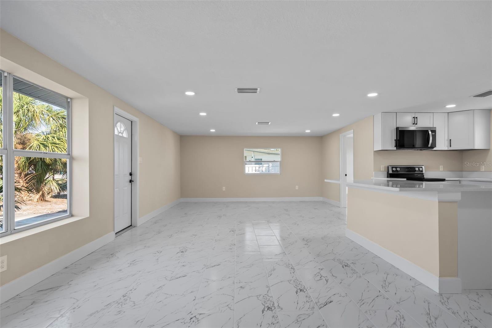 6211 CORNELL RD — photo 7