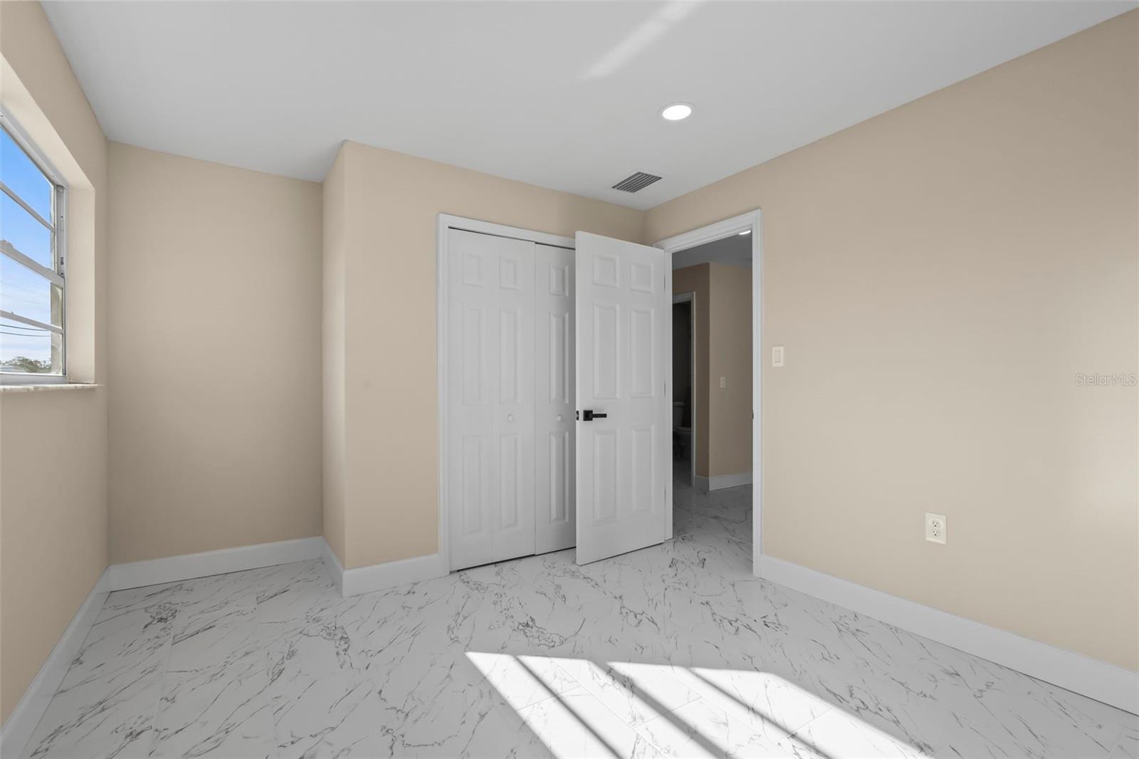 6211 CORNELL RD — photo 23