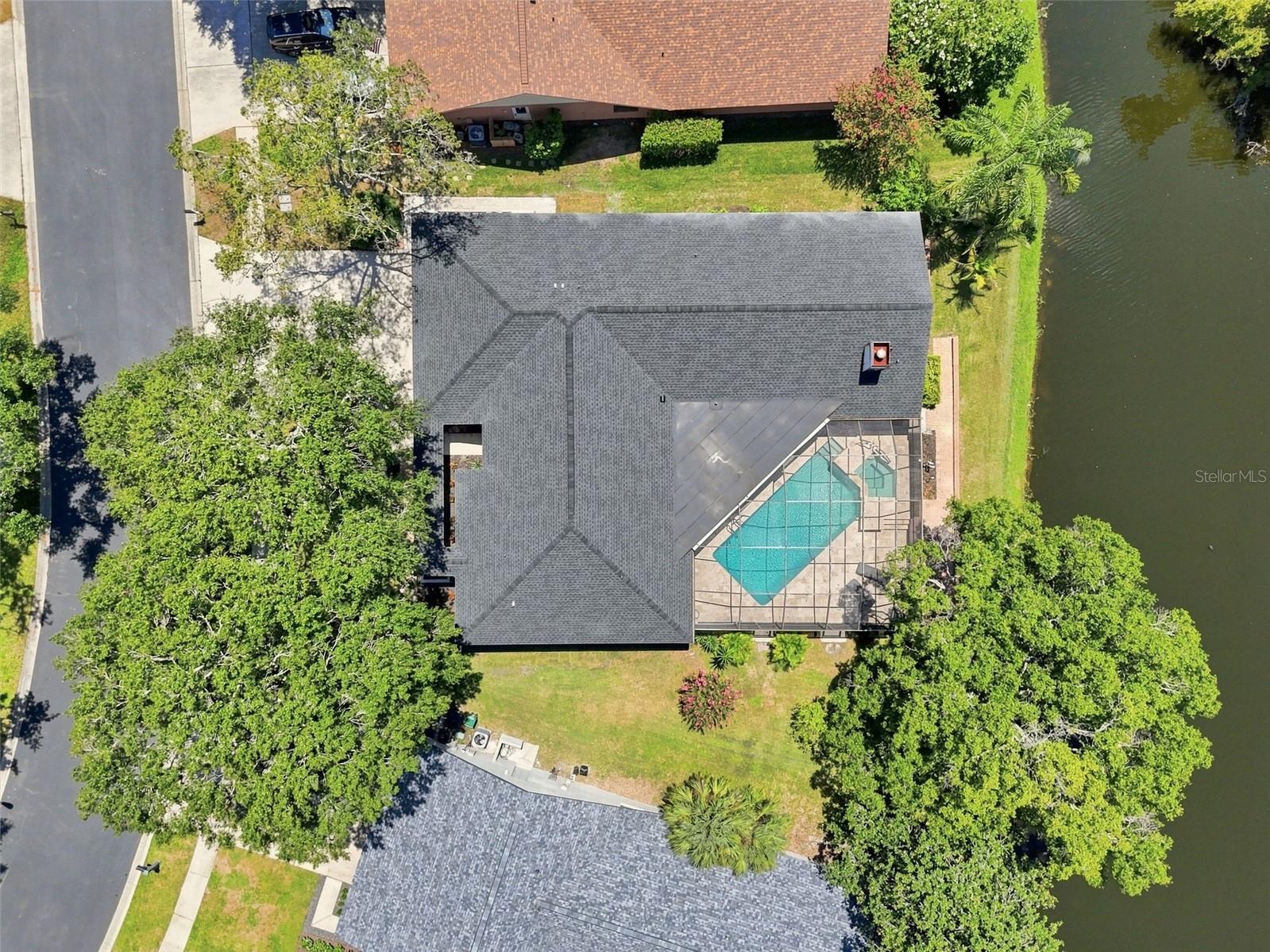 3126 EDGEMOOR DR — photo 37