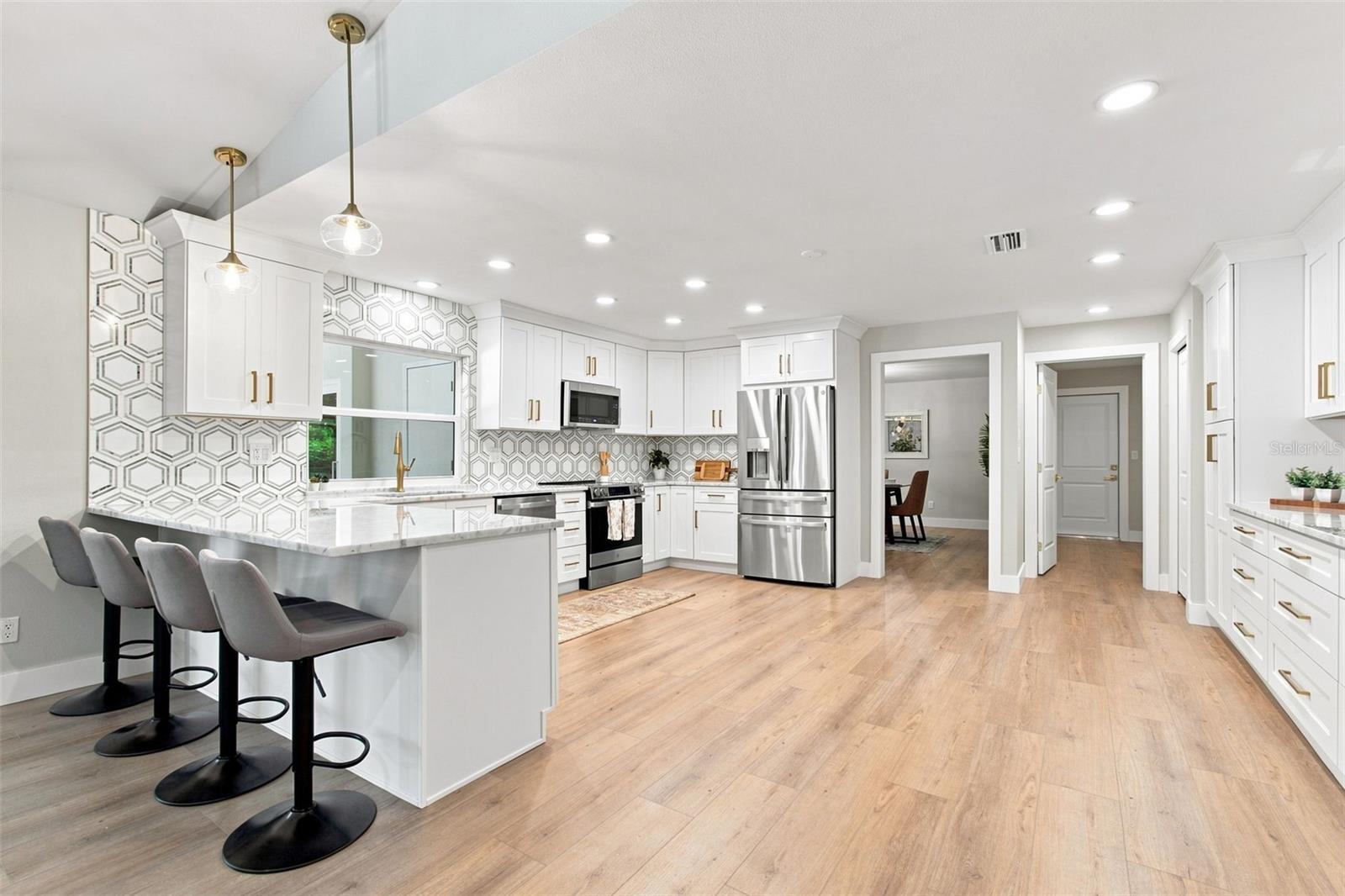 3126 EDGEMOOR DR — photo 13