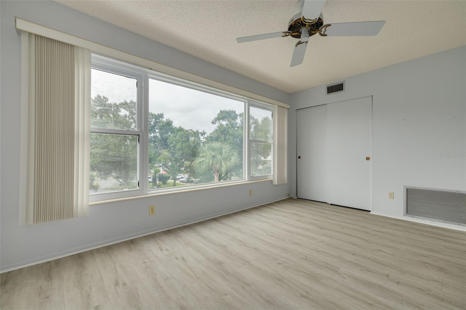 2383 NETHERLANDS DR #59 — photo 11
