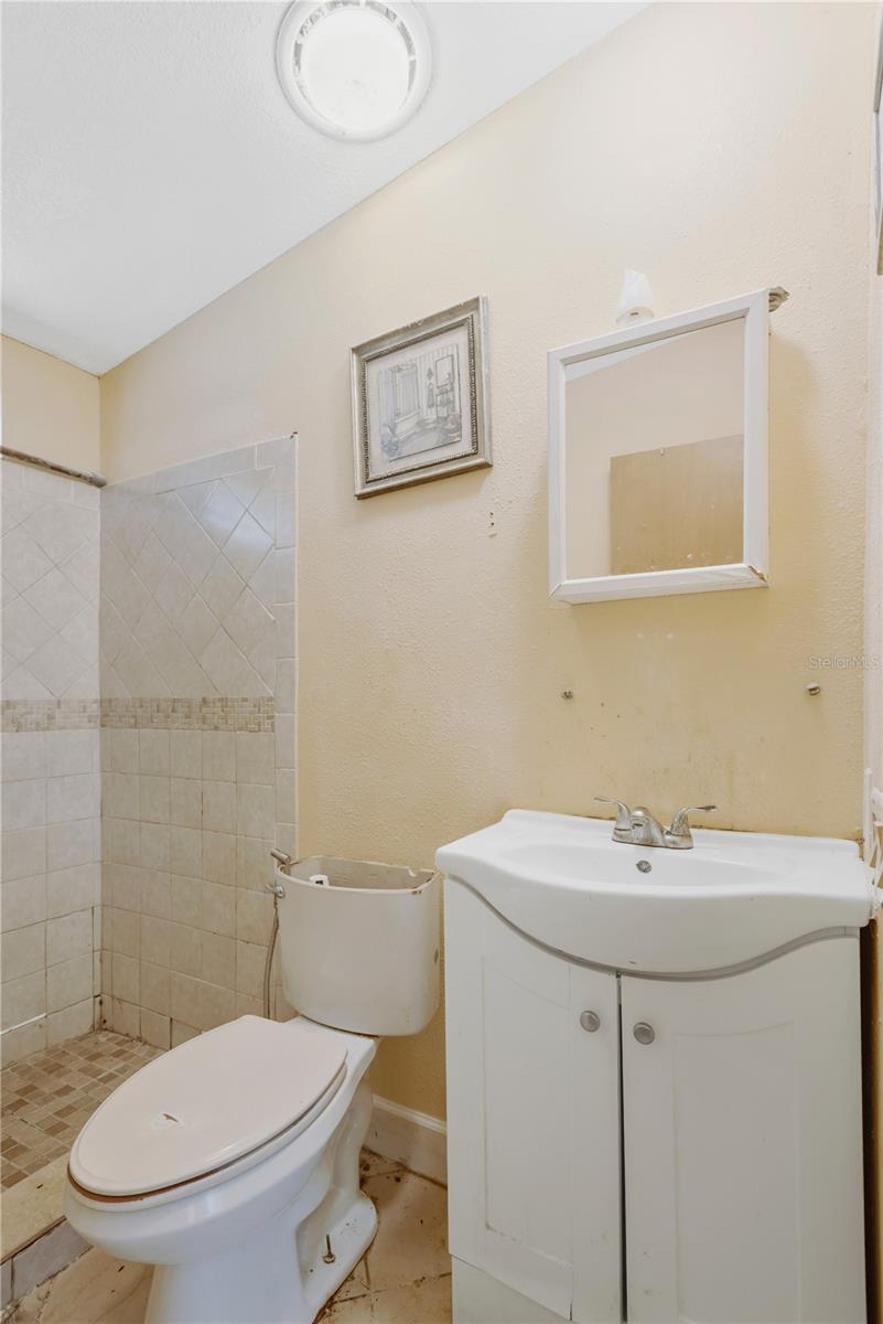 11620 E BAY RD — photo 13