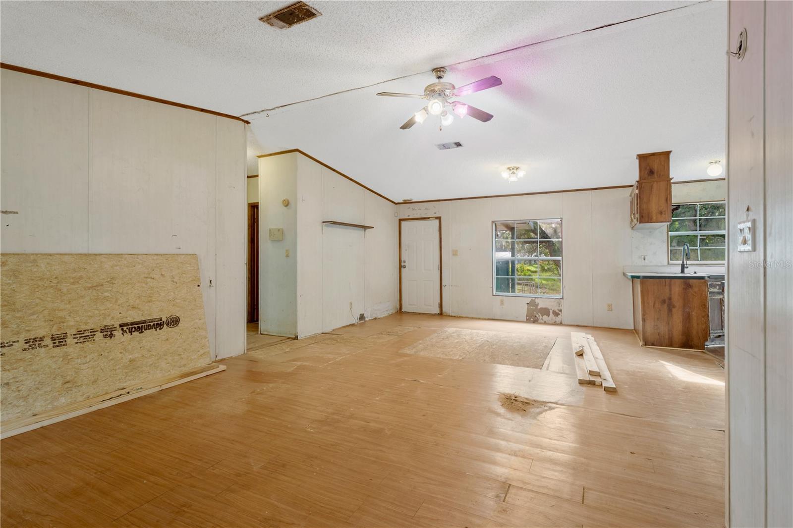 11620 E BAY RD — photo 7