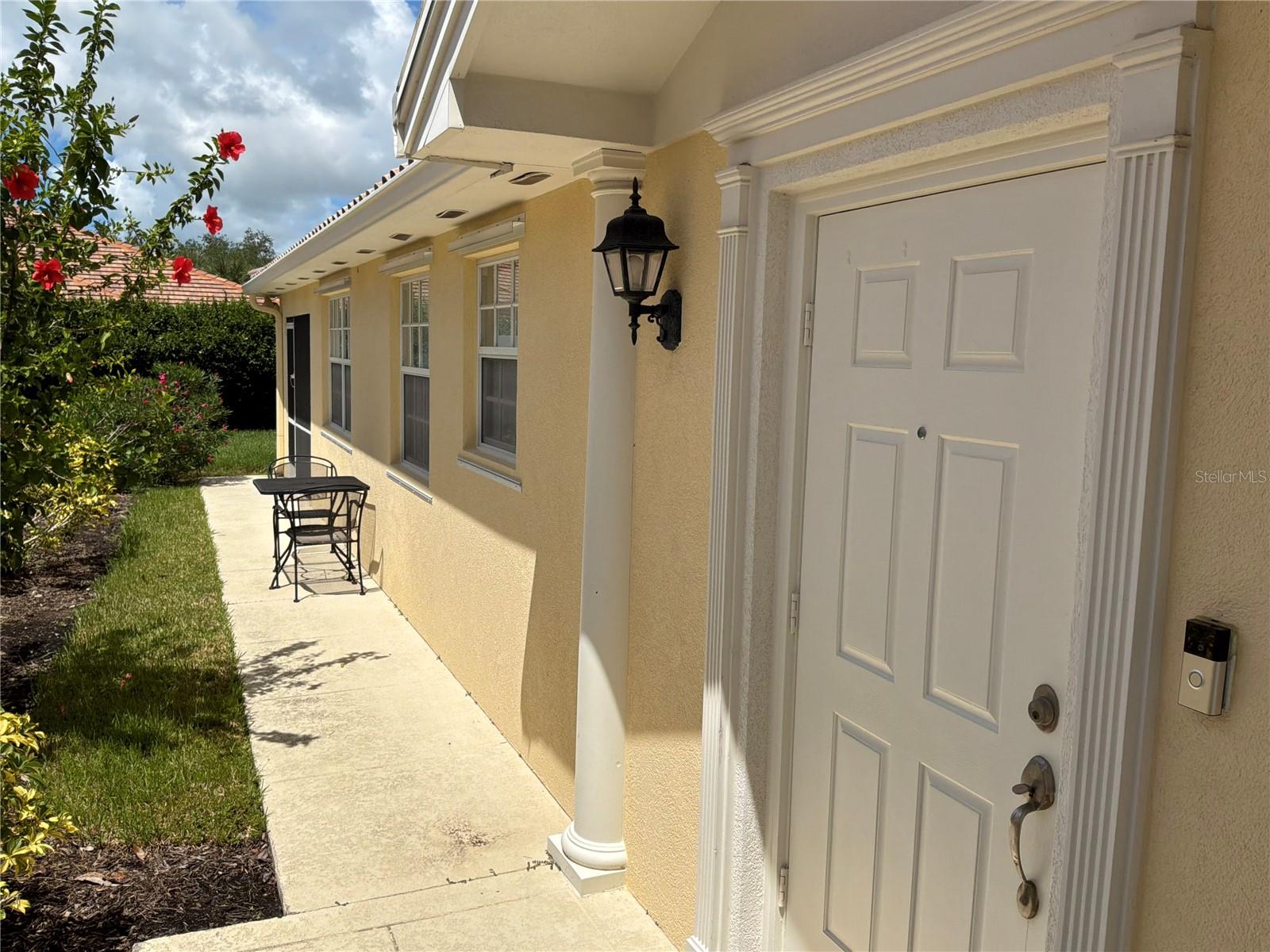 7562 QUINTO DR — photo 2