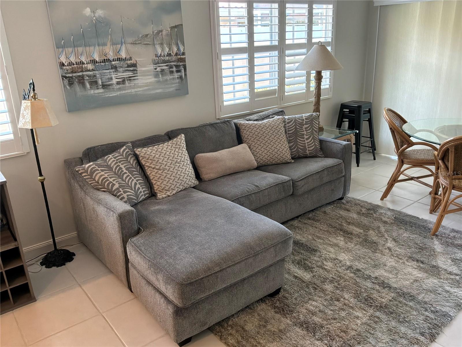 7562 QUINTO DR — photo 27