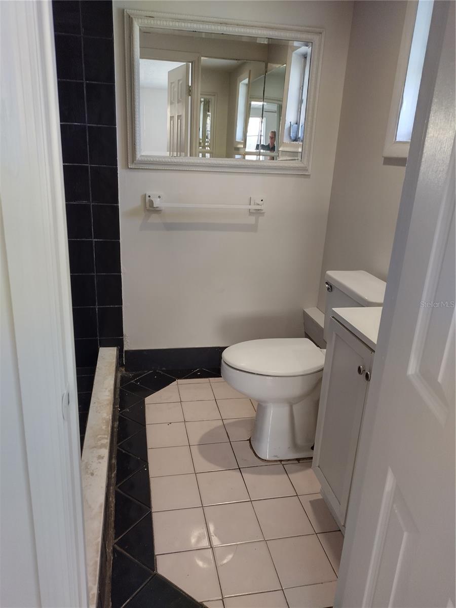 5620 ANDREA DR — photo 16