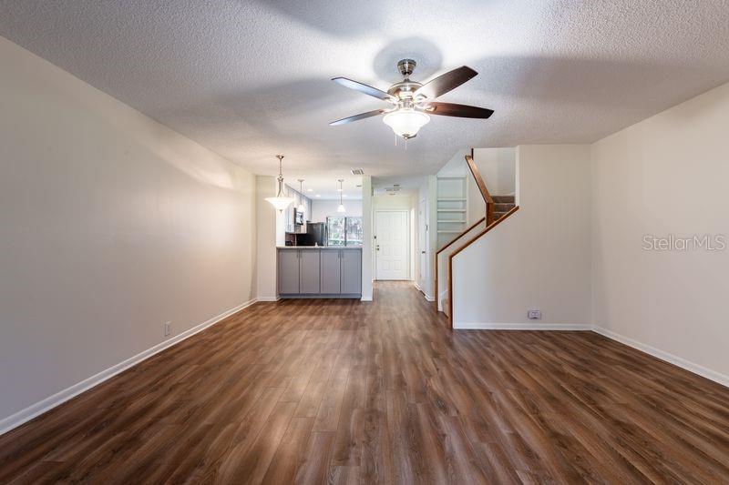 819 OAK PARK PL — photo 15