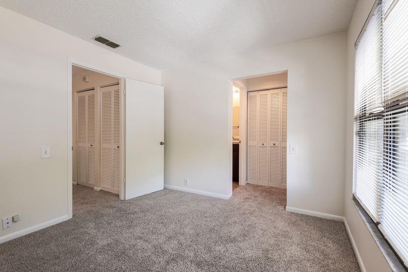 819 OAK PARK PL — photo 23