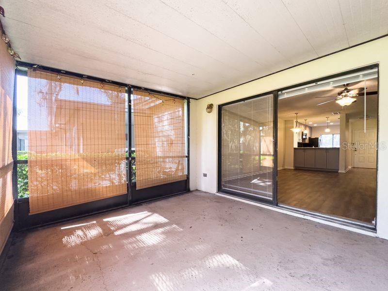 819 OAK PARK PL — photo 32