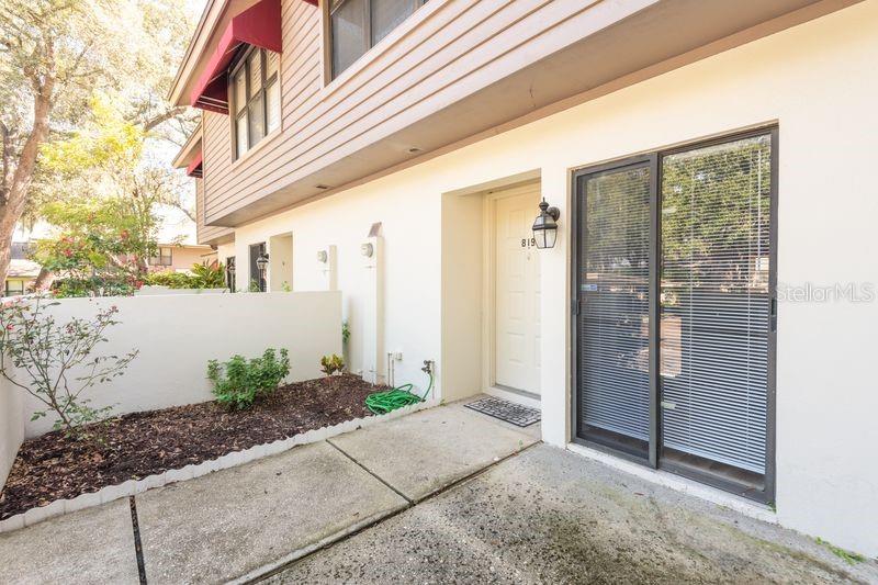 819 OAK PARK PL — photo 4