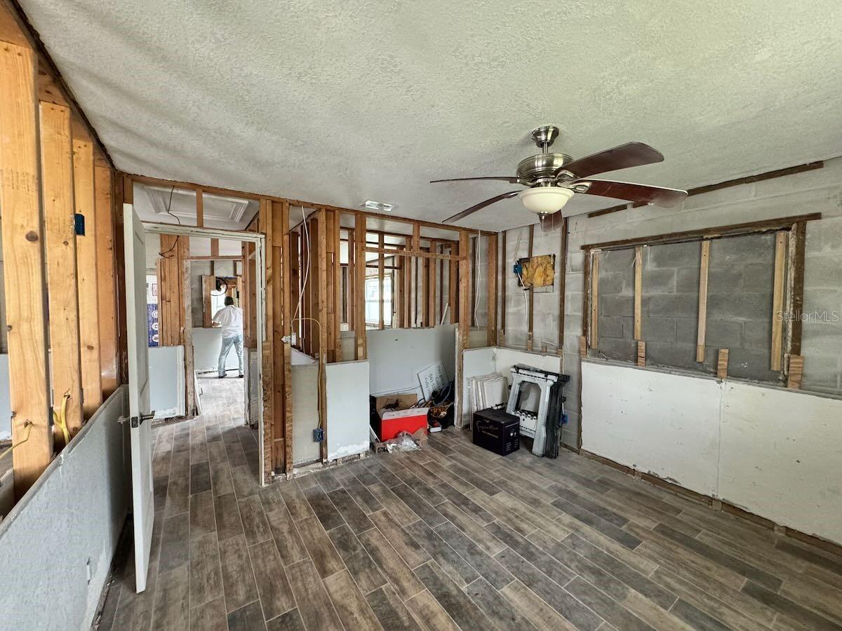 5451 BAYOU GRANDE BLVD NE — photo 5