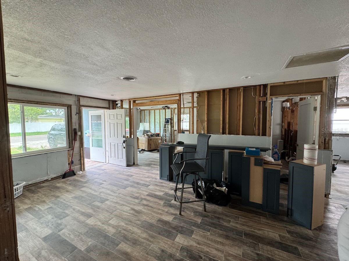 5451 BAYOU GRANDE BLVD NE — photo 3
