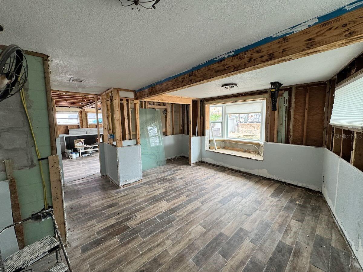 5451 BAYOU GRANDE BLVD NE — photo 24