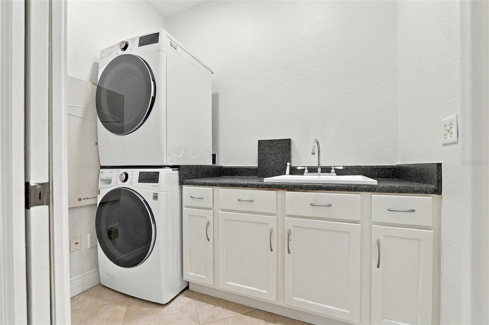 4143 WILDSTAR CIR — photo 49