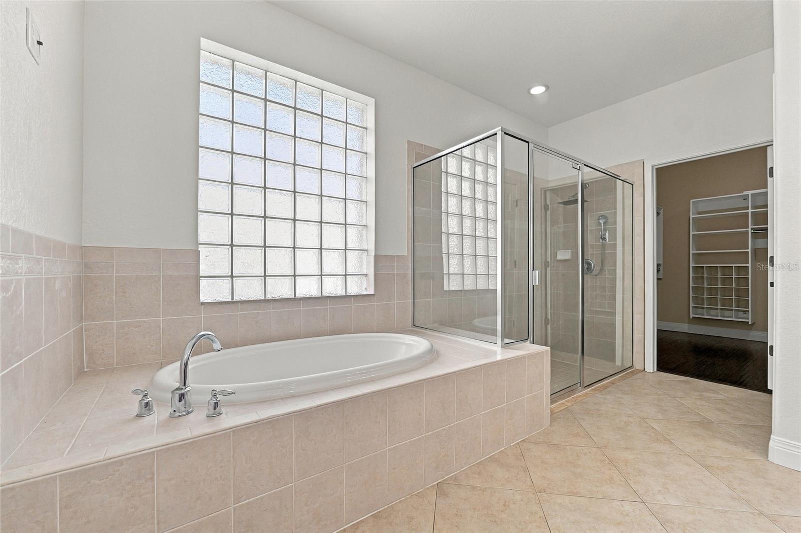 4143 WILDSTAR CIR — photo 36