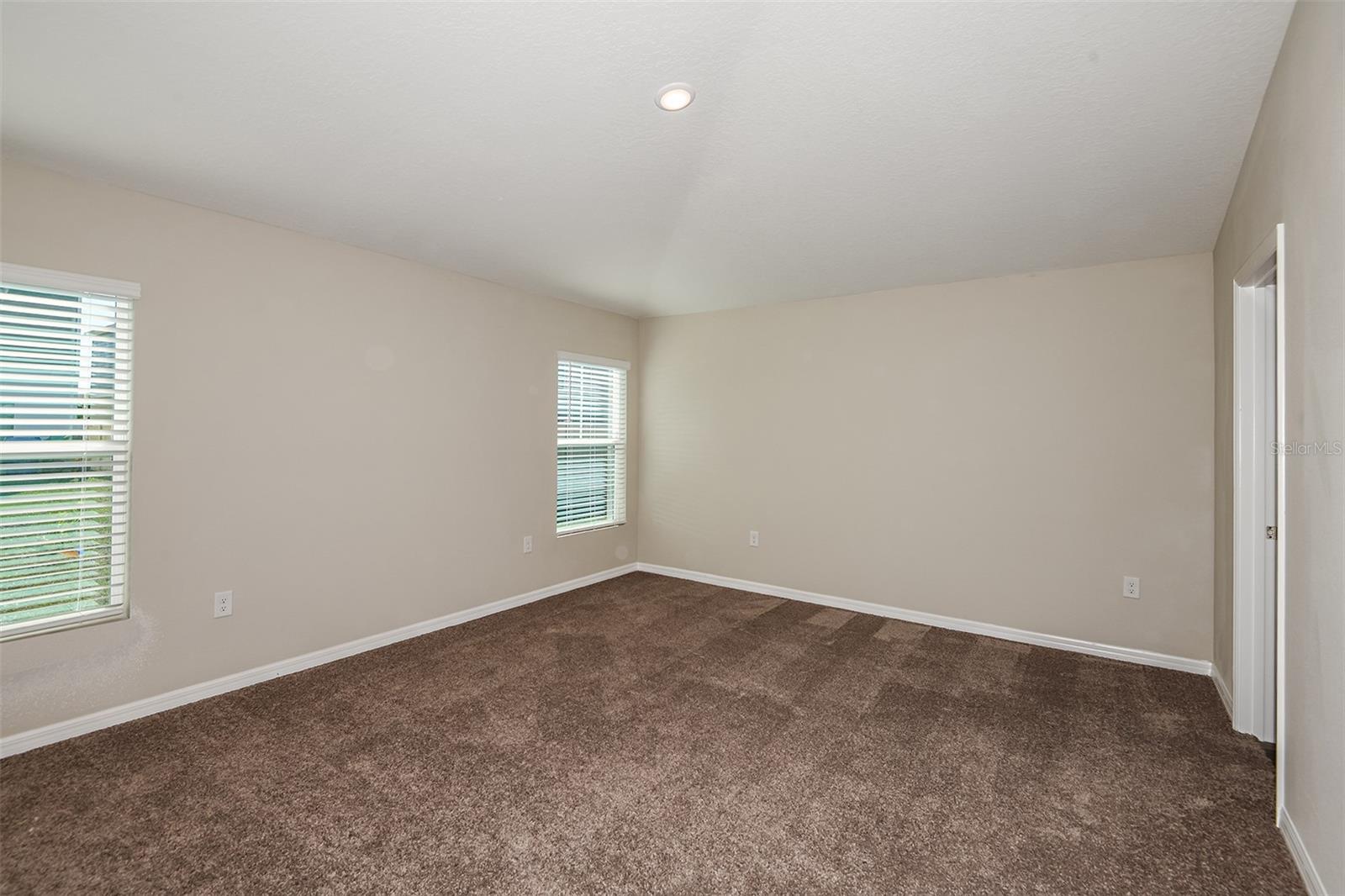 15164 MAUDE LANDING LOOP — photo 4