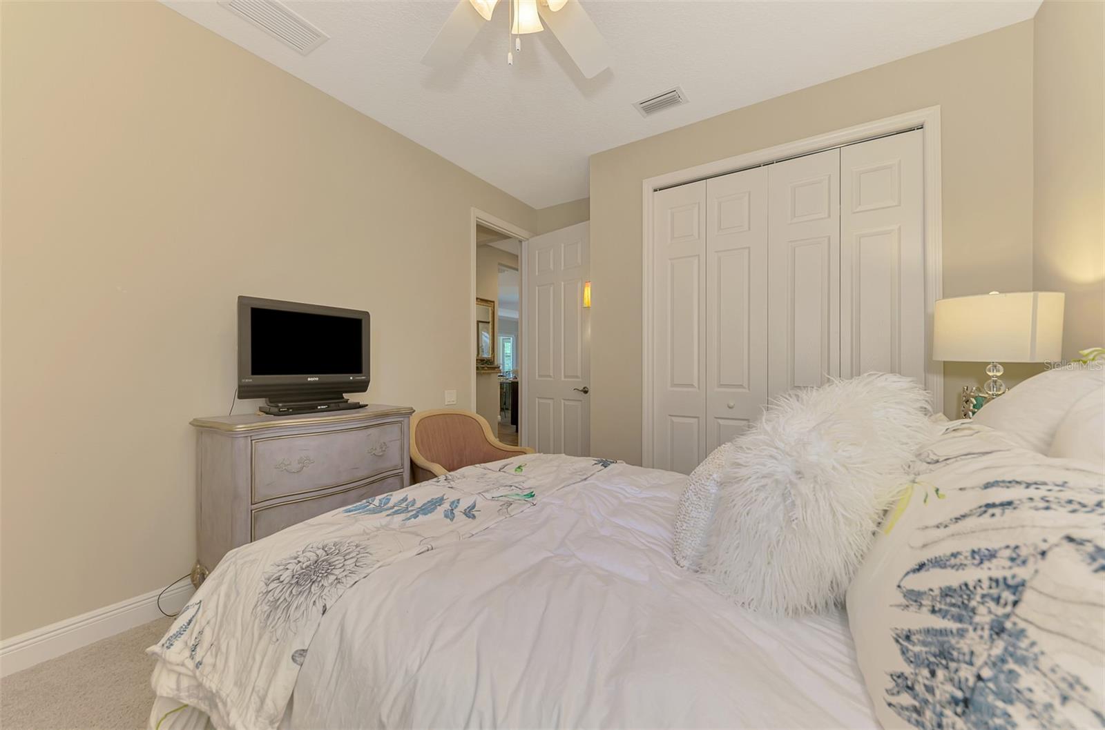 708 ROSEMARY CIR — photo 53