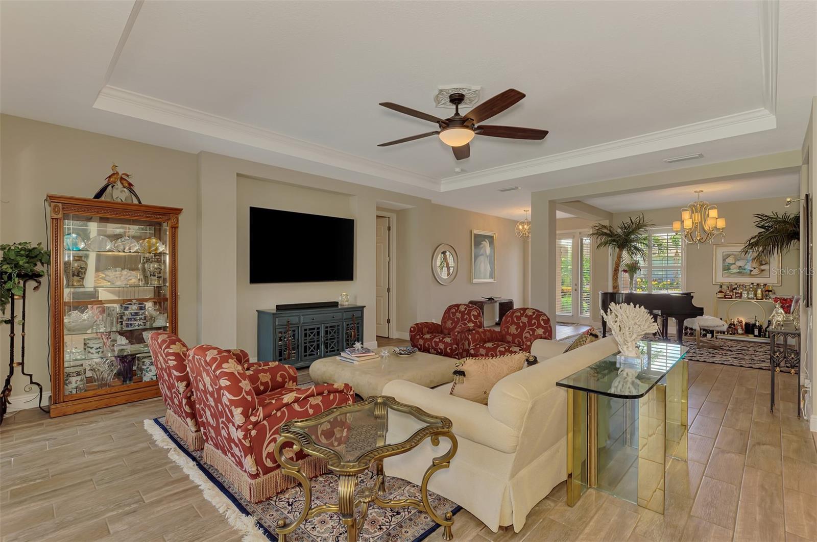 708 ROSEMARY CIR — photo 29