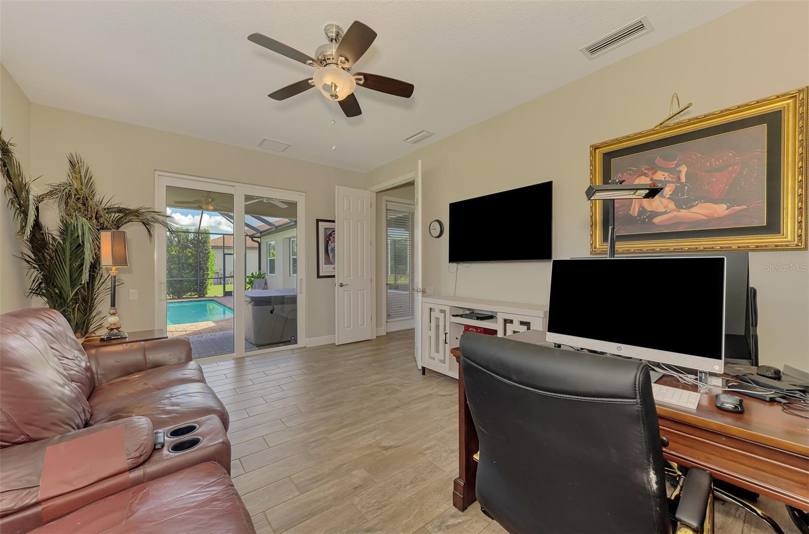 708 ROSEMARY CIR — photo 41