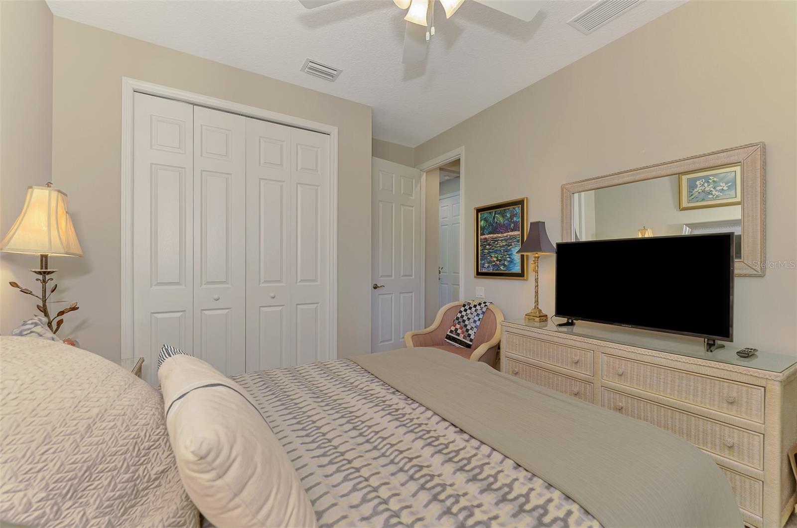 708 ROSEMARY CIR — photo 56