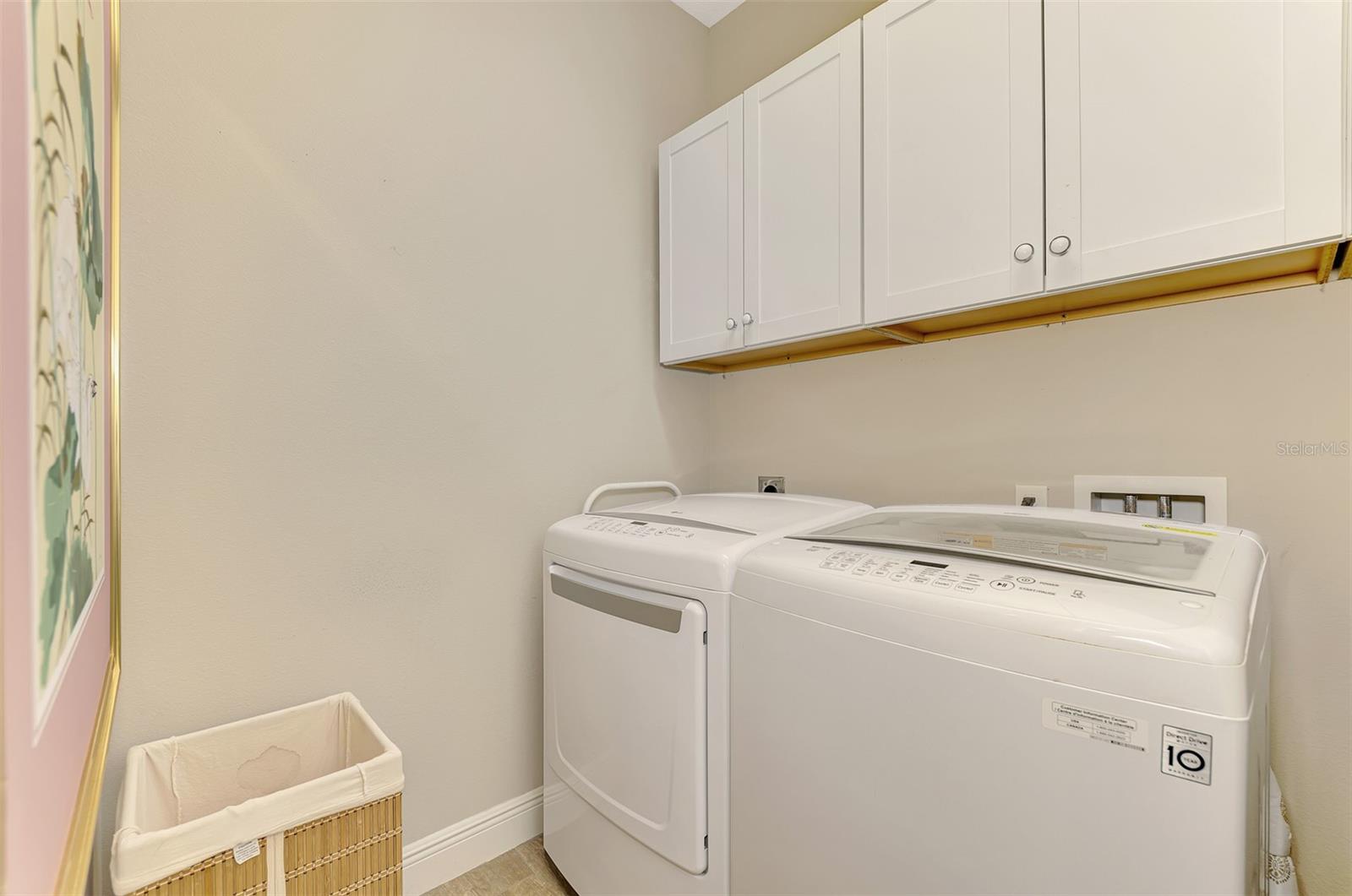 708 ROSEMARY CIR — photo 60