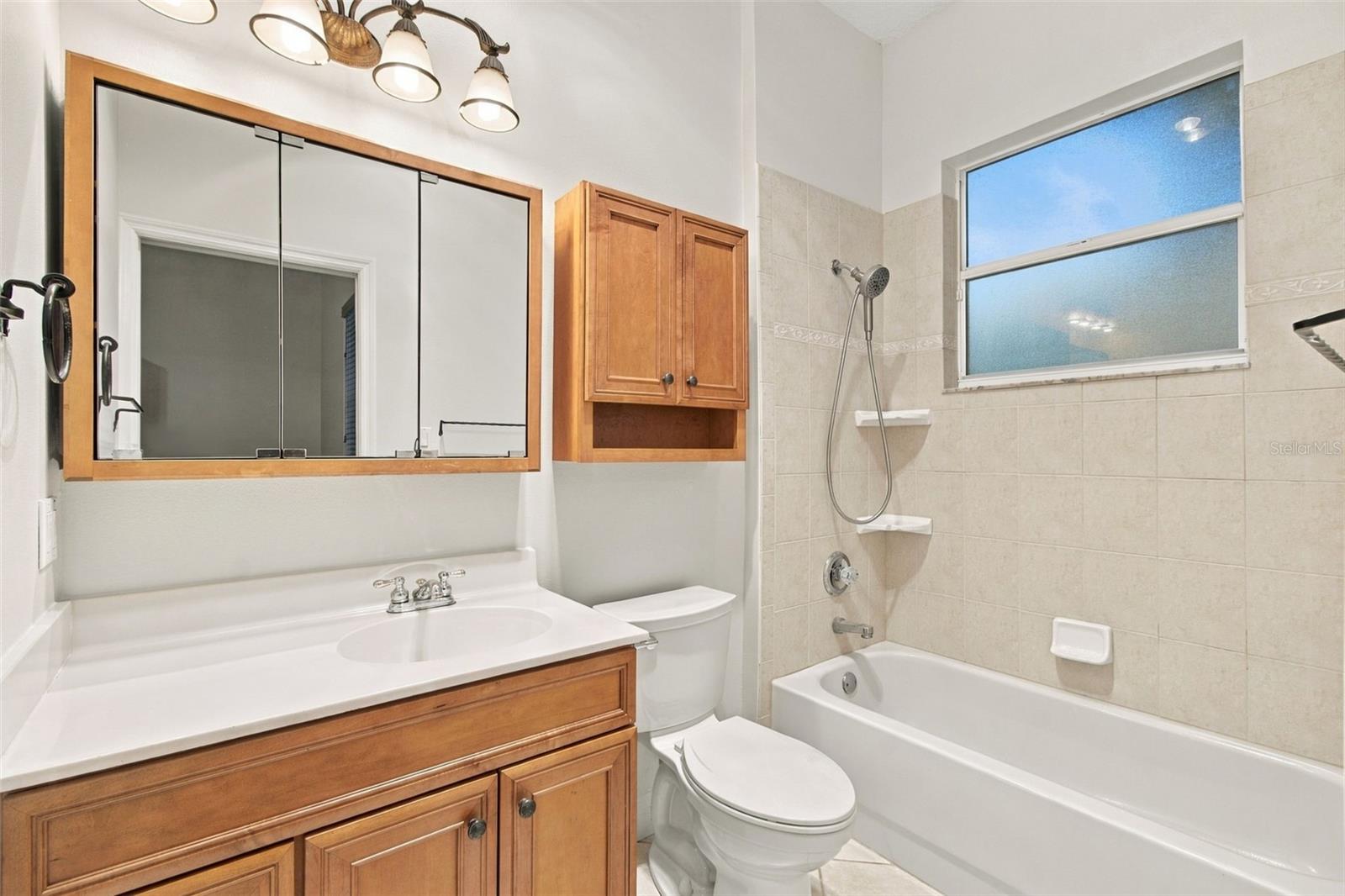 816 CITRUS WOOD LN — photo 40