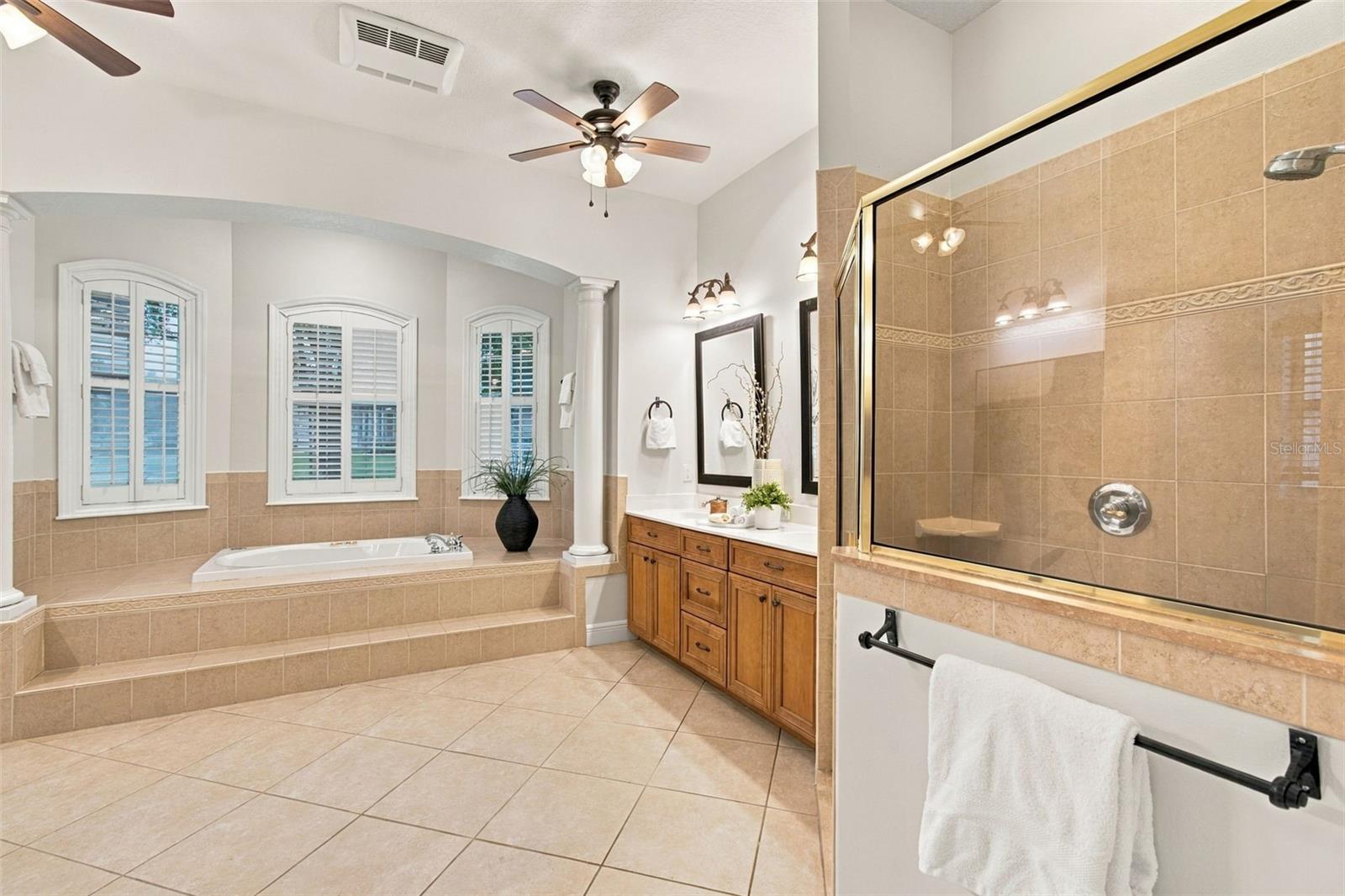 816 CITRUS WOOD LN — photo 63