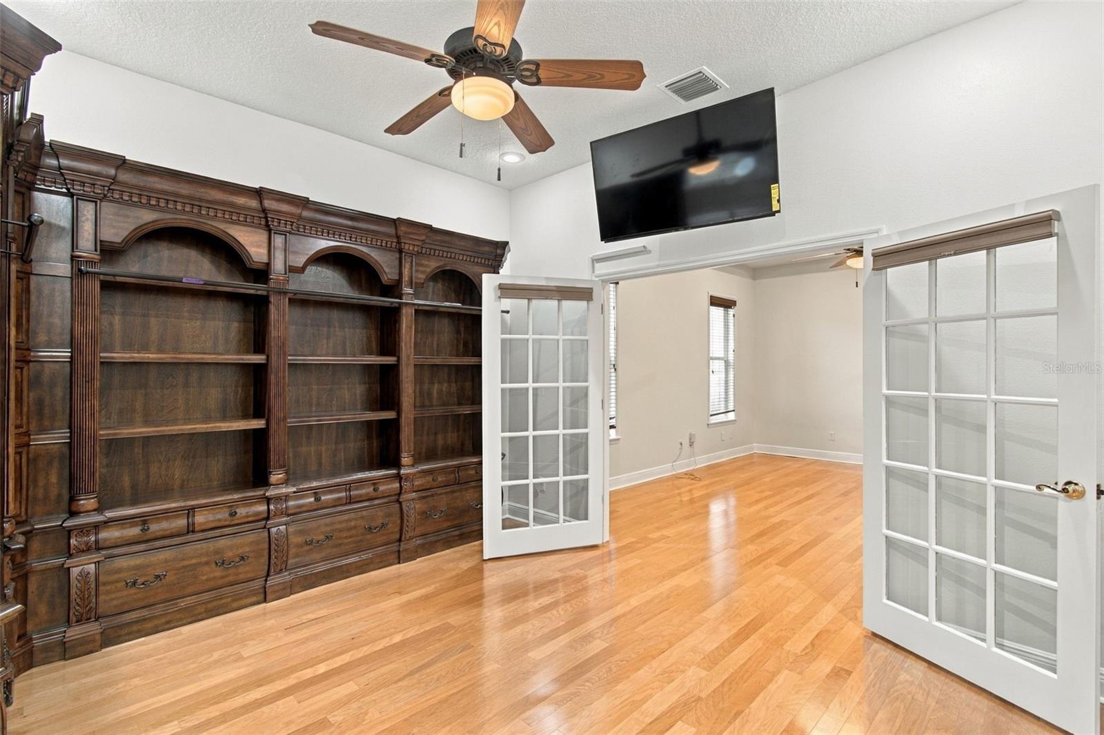 816 CITRUS WOOD LN — photo 57