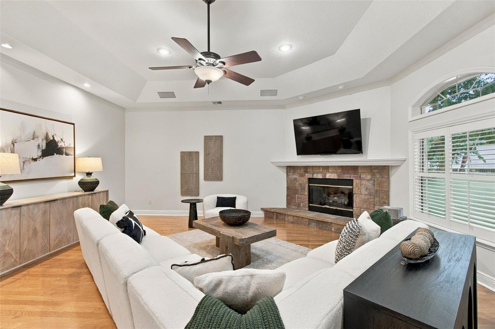 816 CITRUS WOOD LN — photo 30