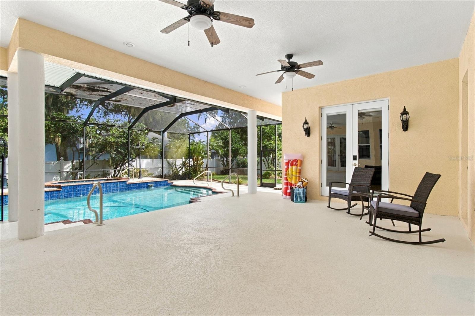 816 CITRUS WOOD LN — photo 83