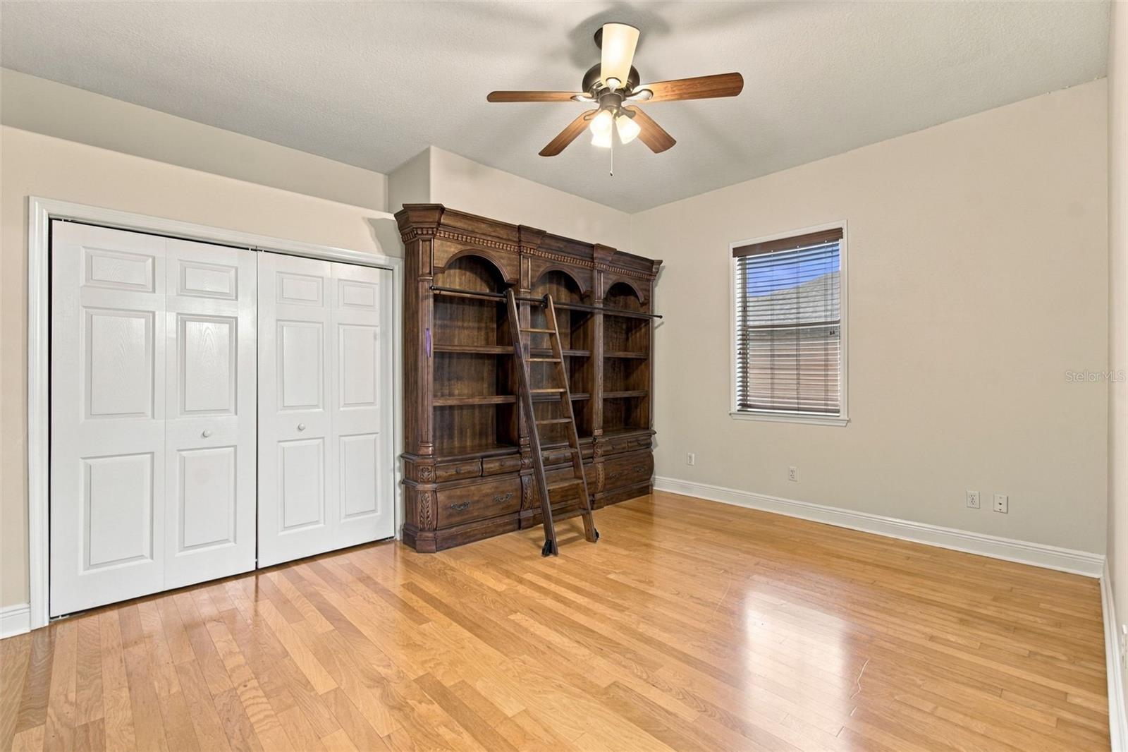 816 CITRUS WOOD LN — photo 34