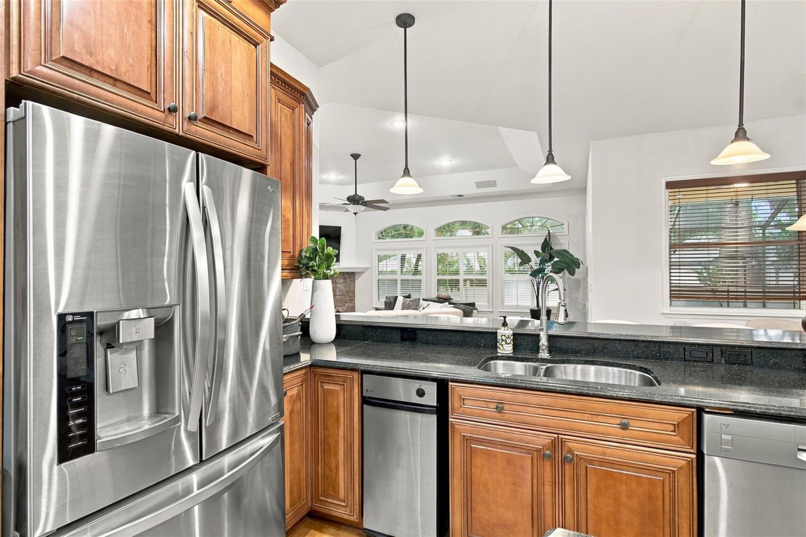 816 CITRUS WOOD LN — photo 22